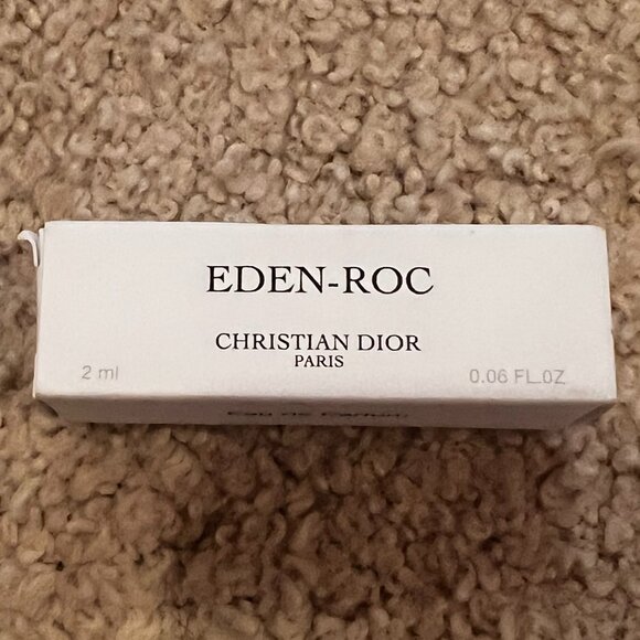 Free Gift with Purchase - Picture 1 of 1